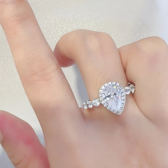 013b6d2a-d8a6-47a6-9be9-d924ca694312-Max