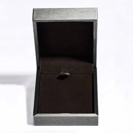 242d5080-11ff-44b0-bf6b-2f44c7029831-Max