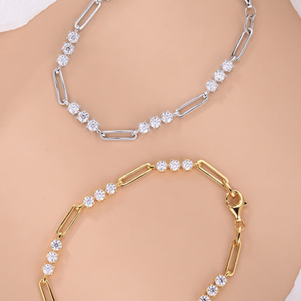 83f0a860314a4eaead67762995e3424b-Max