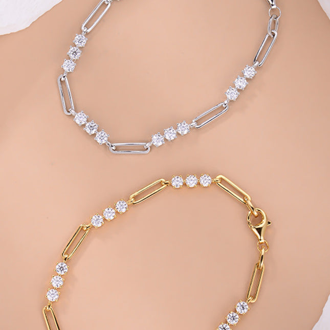 83f0a860314a4eaead67762995e3424b-Max