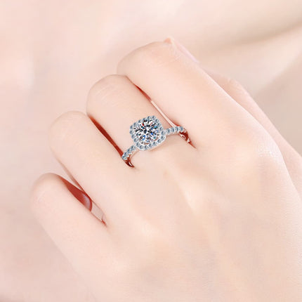 8673b3c6fac24631b660e9a373e72ee2-Max