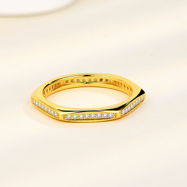 999fc5ac70344ca68a5ef649a936d445-Max