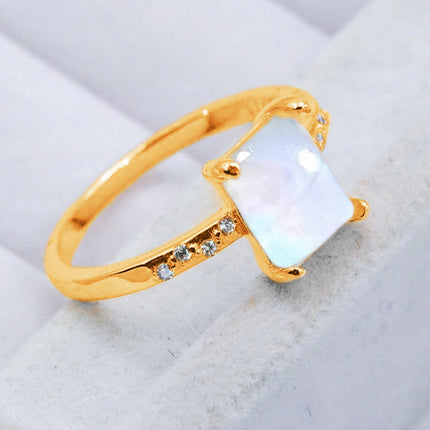 be52a3e8d90843eba4adf163c89350de-Max