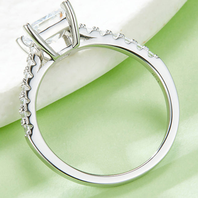 c8b7387c7830499a9f8fa2b389977b48-Max