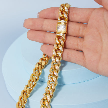 c9aff621a2704811a75eae3437b5251d-Max