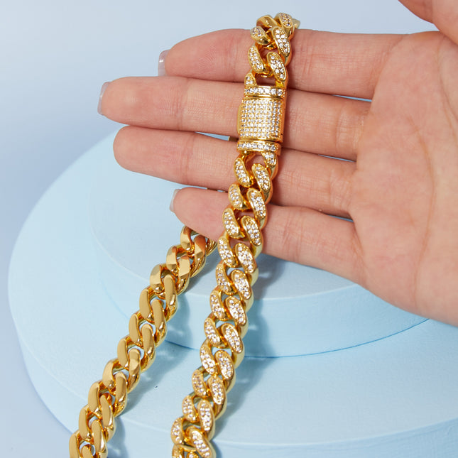 c9aff621a2704811a75eae3437b5251d-Max