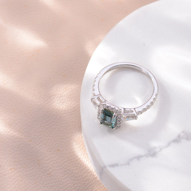 e213ef04986d4cbb844fcc15e805c693-Max