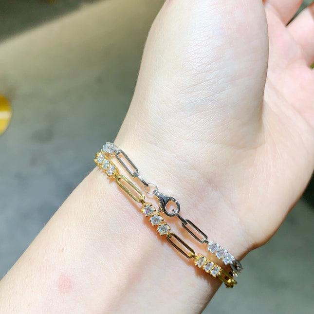 ecd226360ed24b55a96da81e574e7313-Max