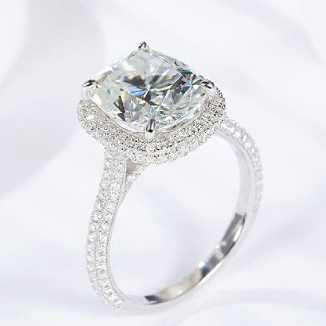 ff569b95b7774135804368209972ace8-Max